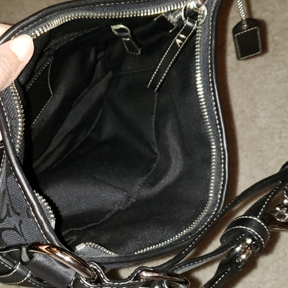 *Like New* Black Coach Purse - Picture 3 of 6